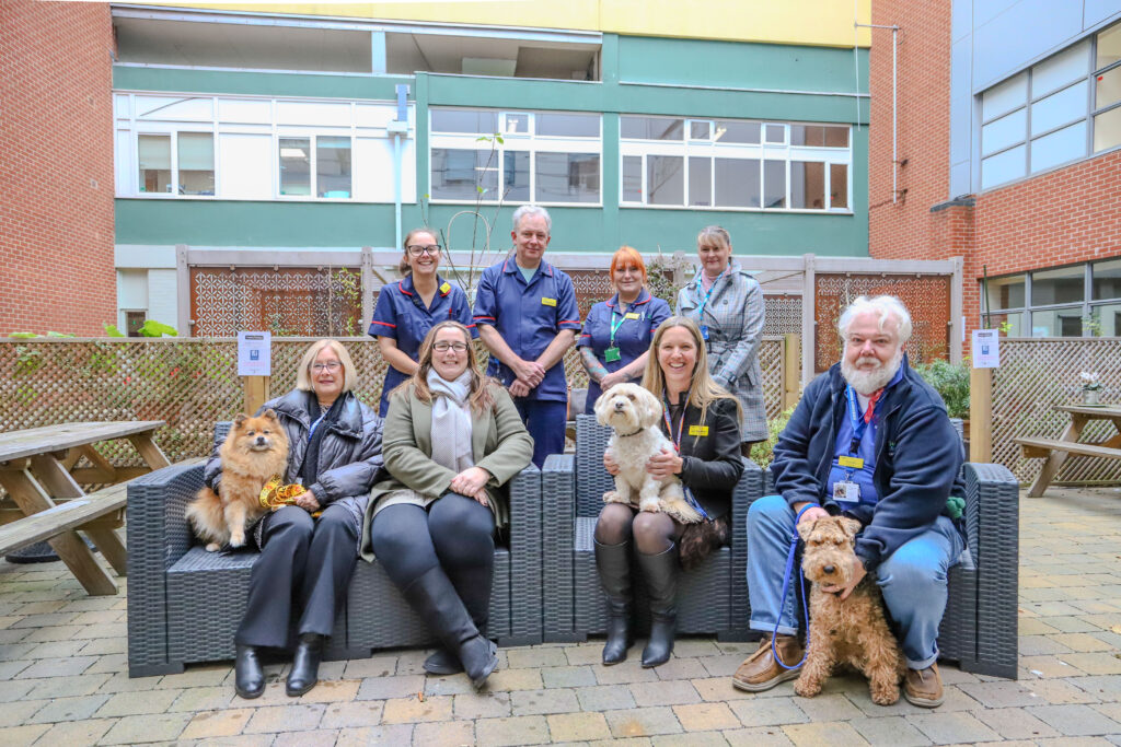 Nursing staff from the Hospital’s Learning Disability and Cancer Teams, with Therapy Dogs and their owners, plus Lorna Young, cousin of Lisa Scott.